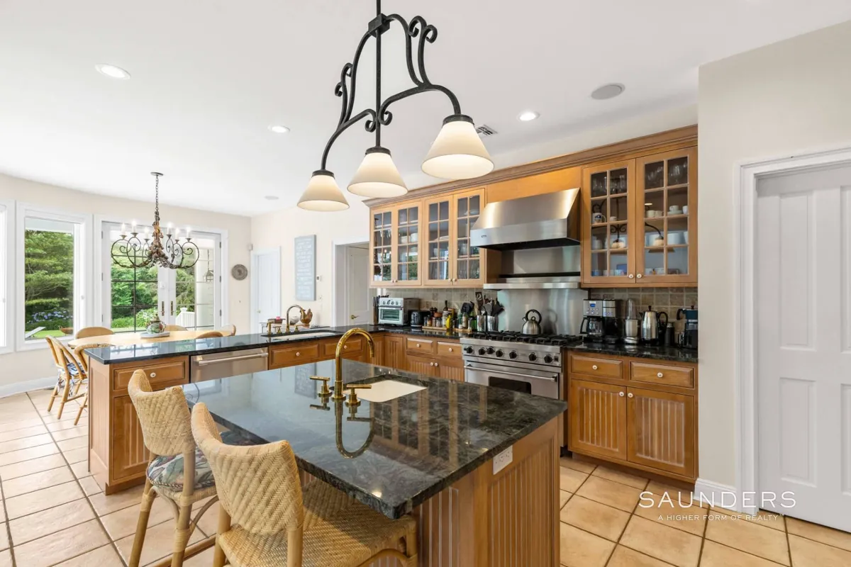 The eat-in kitchen